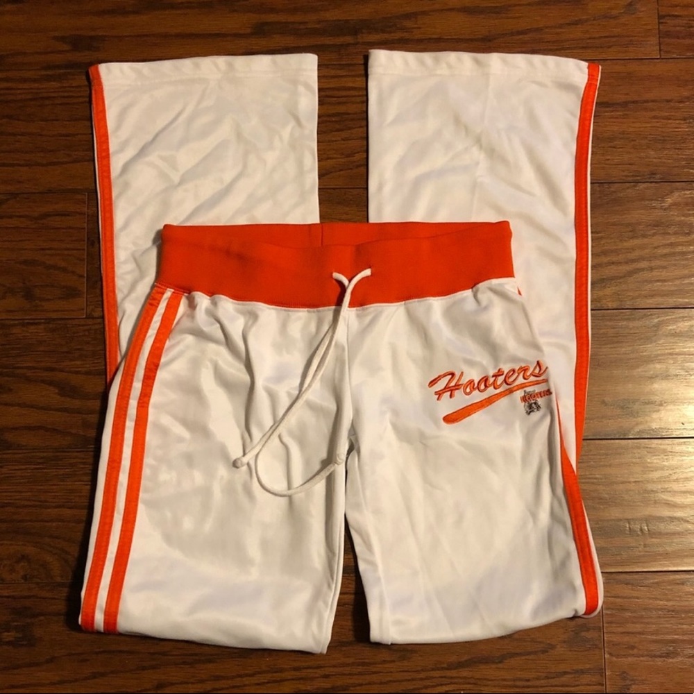Vintage hooters pants
